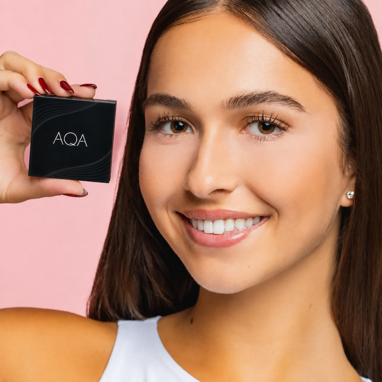 ✨AQA Radiant Glow Under Eye Corrector & Primer✨